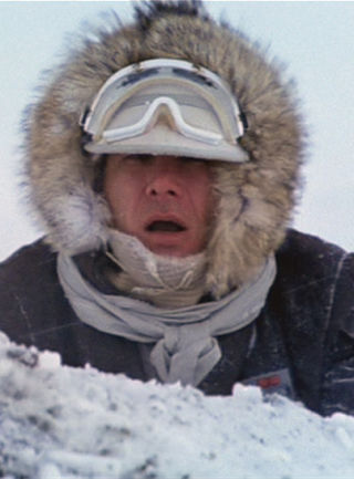 Illustration for article titled New video reignites debate over whether Han Solo’s coat is blue or brown